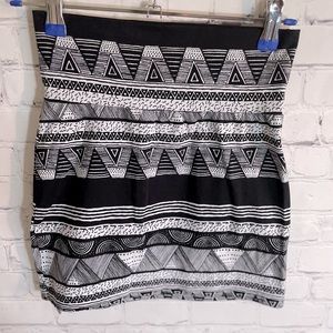 American Apparel black&white geo print skirt NWT